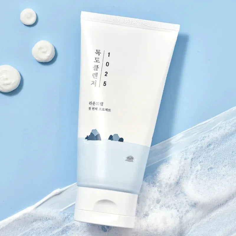Round Lab 1025 Dokdo Cleanser – Limpiador facial hidratante (150 ml)